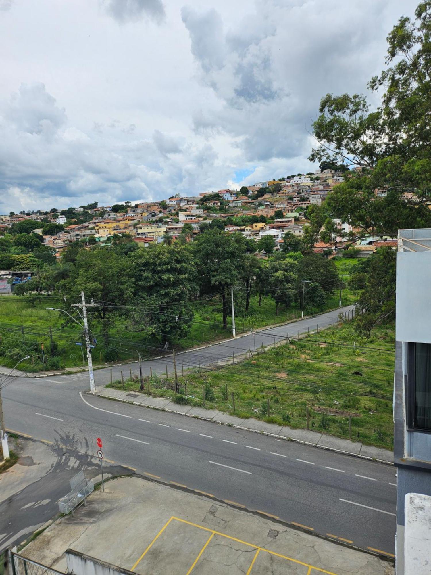 Hotel Avelar Ribeirao das Neves Exterior photo